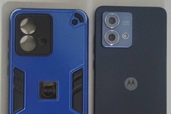 Motorista de aplicativo é presa por furtar celular no recipiente de entrada de agência bancária