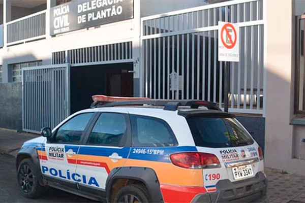 Jovem de 26 anos é preso depois de agredir esposa e cunhada no distrito de Arraial dos Afonsos