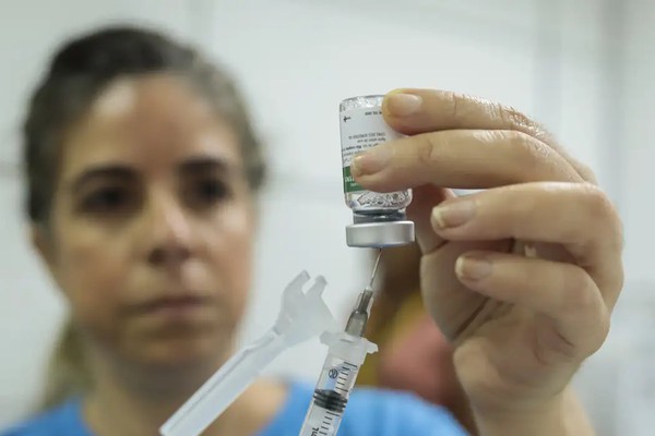 Escanteado na pandemia, Sul Global coopera por maior acesso a vacinas