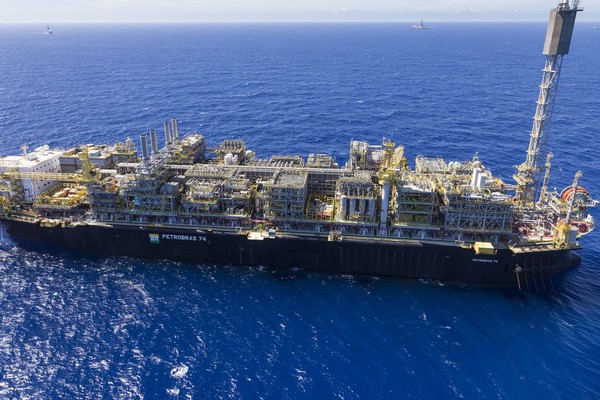 Produção de petróleo e gás atinge 3,978 milhões de barris em novembro