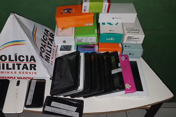 PM prende comerciante em Patos de Minas com vários celulares furtados e sem procedência