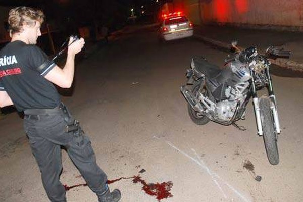 Homem atropelado por motocicleta no Morada do Sol morre no Hospital Regional