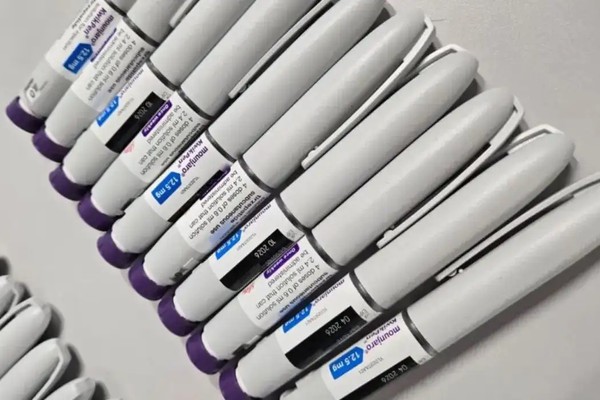 Canetas emagrecedoras: pediatras alertam para risco de uso em crianças