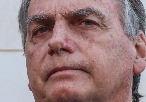 Bolsonaro atuou de forma "direta e efetiva" para tentar golpe, diz PF