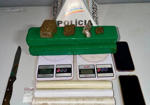 Irmãos tentam esconder drogas em vaso sanitário mas acabam presos em Patos de Minas