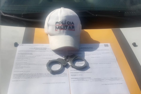 Homem com mandados de prisão por estupro e atraso na pensão é preso em Patos de Minas pela PM Rodoviária