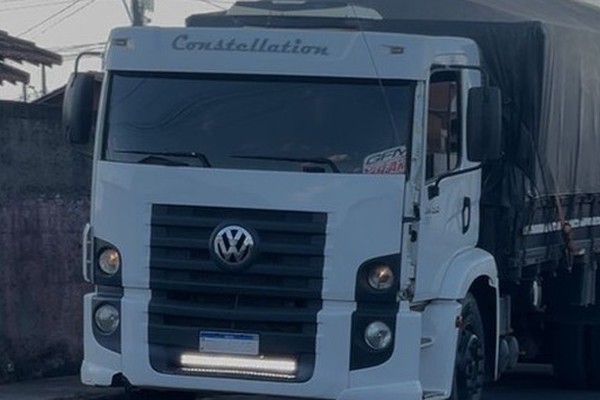 Motorista é sequestrado e tem caminhão roubado na BR-352; proprietário pede ajuda para recuperar veículo