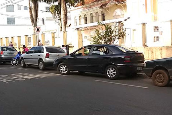 Prefeitura encaminha Projeto de Lei à Câmara para recriar estacionamento rotativo na cidade