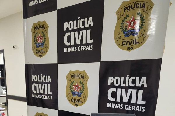 Polícia Civil prende dupla com 22 barras de maconha em Guarda dos Ferreiros