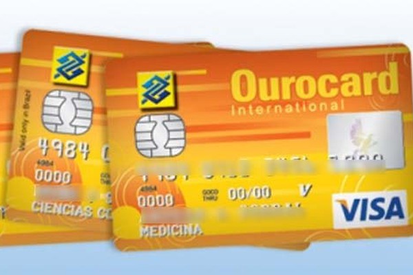Banco em Minas Gerais deve indenizar em mais de R$30 mil por clonagem de cartão