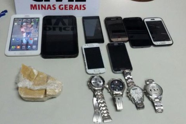 Polícia Civil apreende 300 gramas de crack e prende quatro por tráfico em Patos de Minas
