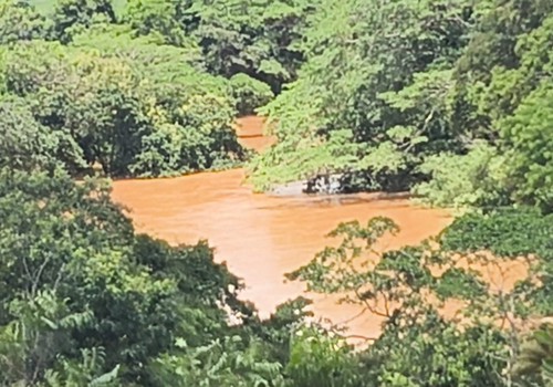 Rio Paranaíba sobe mais de 1,70 m em 24 horas e autoridades emitem alerta por chuvas intensas