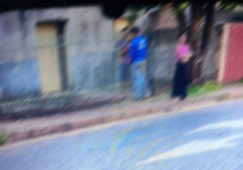 Homem é preso por tráfico ao tentar tirar namorada da casa dos pais e levá-la para morar em casa invadida