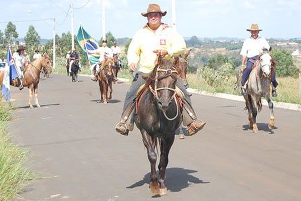 Cavalgada do Rotary proporciona um domingo diferente para cavaleiros e amazonas