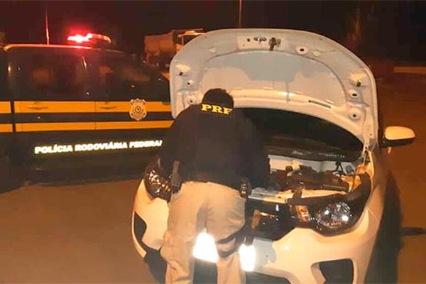 PRF recupera mais um veículo produto de crime durante abordagem na BR365 em Patos de Minas