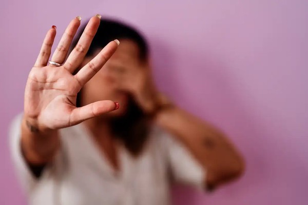 Delegacia Digital da Mulher permite que vítima denuncie mais rápido