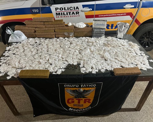 PM Rodoviária aborda ônibus e apreende maconha, cocaína e pasta base de cocaína avaliadas em R$700 mil