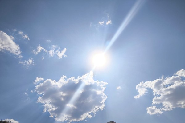 Previsão mostra temperatura a 37° e baixa umidade do ar em Patos de Minas