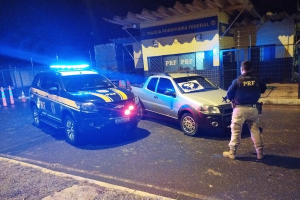 Motorista contratado para transportar carro é preso por receptação em Patos de Minas