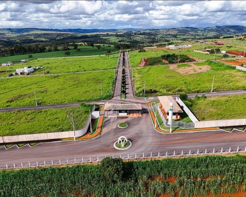 Agora é com o time da Terra e Teto. Dia 07/03  plantão de vendas das últimas  unidades de terrenos, dentro do condomínio Ecoville
