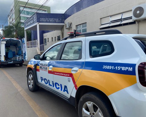 Avó é conduzida à delegacia após denúncia de agressões contra neta de 8 anos em Varjão de Minas