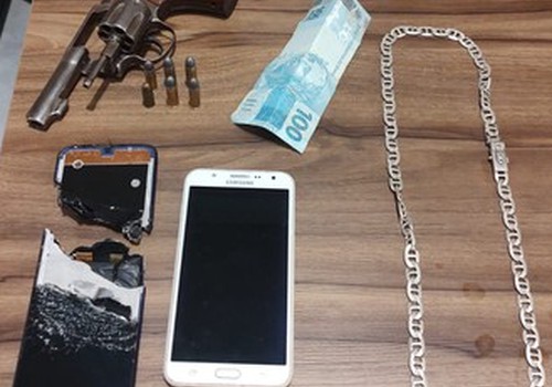 Polícia resgata homem que foi levado para o “Tribunal do Crime” e prende quatro em Carmo do Paranaíba