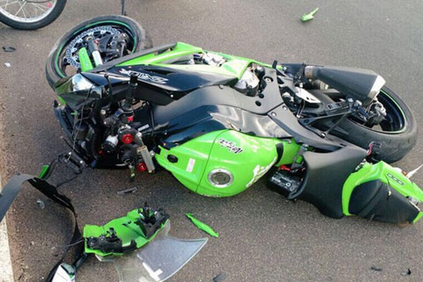 Motociclista morre após perder o controle e atravessar canteiro em Patrocínio