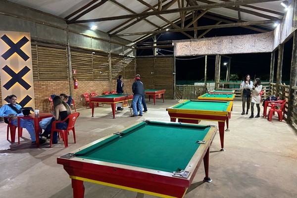 Patos Hoje mostra espaço Vila Country que tem até sinuca; veja ao vivo