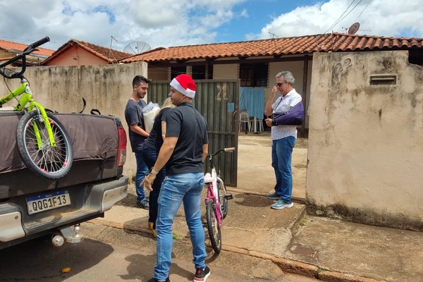 Empresários se movimentam para arrecadar bicicletas estragadas, reforma-las e doá-las em Patos de Minas