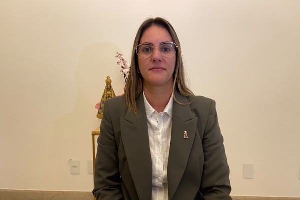 Ex-secretária de Saúde rebate denúncias levadas ao MP e afirma que sempre atuou com legalidade