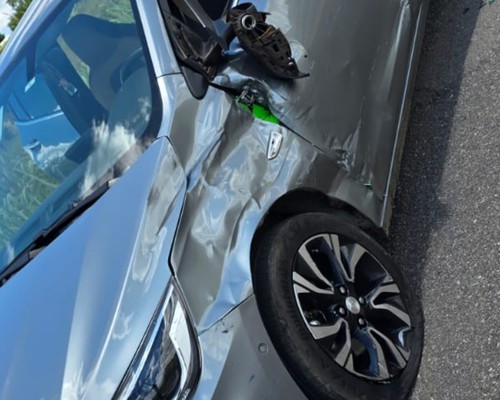 Motociclista fica gravemente ferido após bater na lateral de carro próximo ao Trevo de Pindaíbas em Patos de Minas