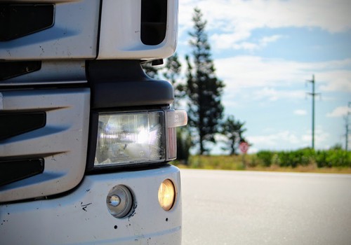 Se essa moda pega: TJMG condena DER a indenizar caminhoneiro que sofreu acidente em buraco de rodovia