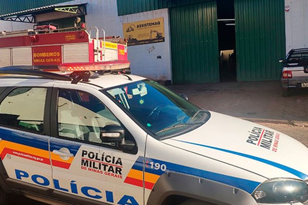 Ajudante de mecânico morre em grave acidente de trabalho com retroescavadeira em Patos de Minas