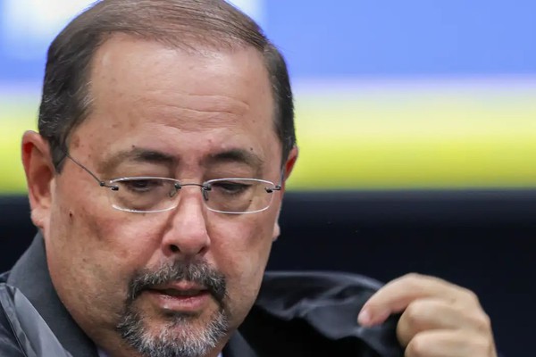 Defesa diz que não há uma única prova que ligue Bolsonaro a golpe