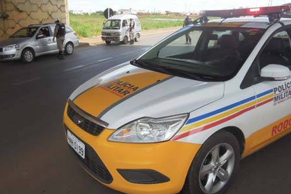 Polícia Rodoviária reforça a fiscalização nas estradas durante o Carnaval