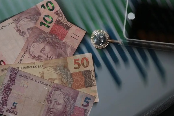 Atividade econômica cresceu 0,1% em maio