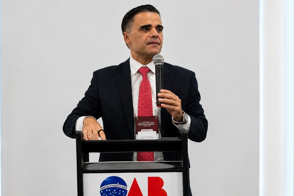 Presidente da OAB-MG visita Patos de Minas em evento de abertura das comemorações do mês do advogado