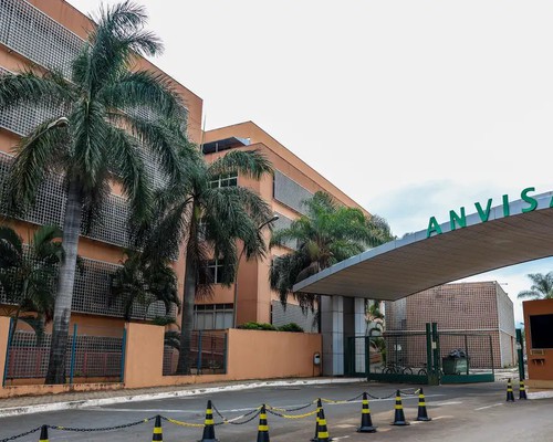 Anvisa proíbe suplemento irregular e suspende lotes de creatina