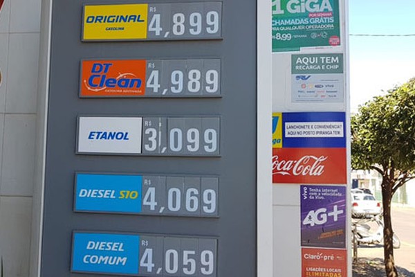 Novo reajuste nos combustíveis em Patos de Minas deixa preço da gasolina perto dos R$5,00