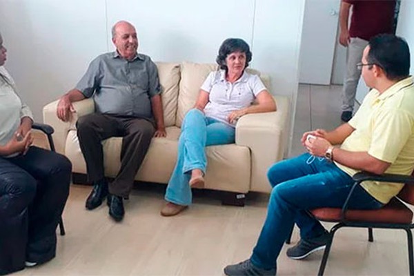 Patos de Minas fica fora do novo Programa Mais Médicos e perde cinco médicos cubanos