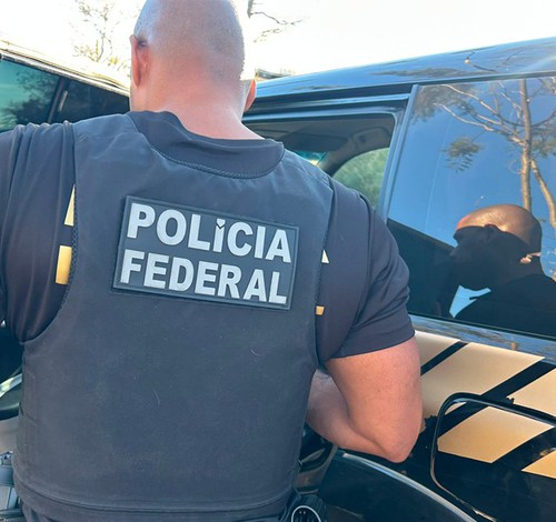 Homem é preso por estupro de enteada três dias antes de se casar com a mãe da vítima em MG