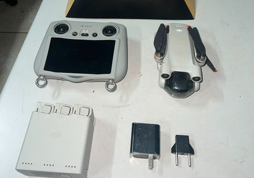 Homem é preso após furtar drone de R$15 mil e ser localizado por sistema de GPS, em Patos de Minas