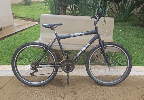 Homem é preso por furto de bicicleta em hospital no Centro de Patos de Minas