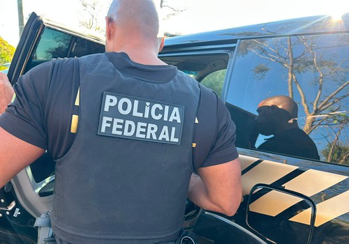 Homem é preso por estupro de enteada três dias antes de se casar com a mãe da vítima em MG
