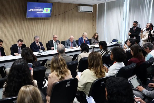 Setores atingidos por tarifaço dos EUA terão novo plano de socorro