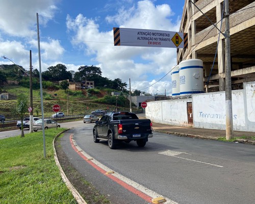 Prefeitura vai instalar semáforo em cruzamento da Avenida Fátima Porto em Patos de Minas