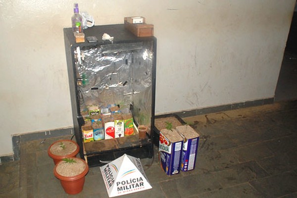 PM encontra laboratório para produção de droga em quarto de jovem em Patos de Minas