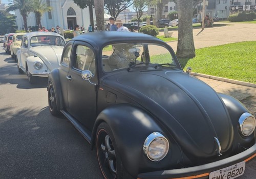 Fusqueata abre os festejos de Santo Antônio, padroeiro de Patos de Minas