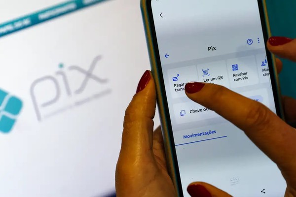 Número de pessoas que acessam banco online cresce 22 milhões em 2 anos