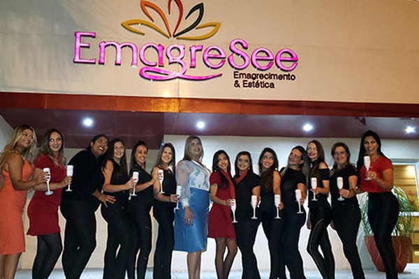 EmagreSee comemora 1º aniversário como a mais conceituada clínica de estética da cidade